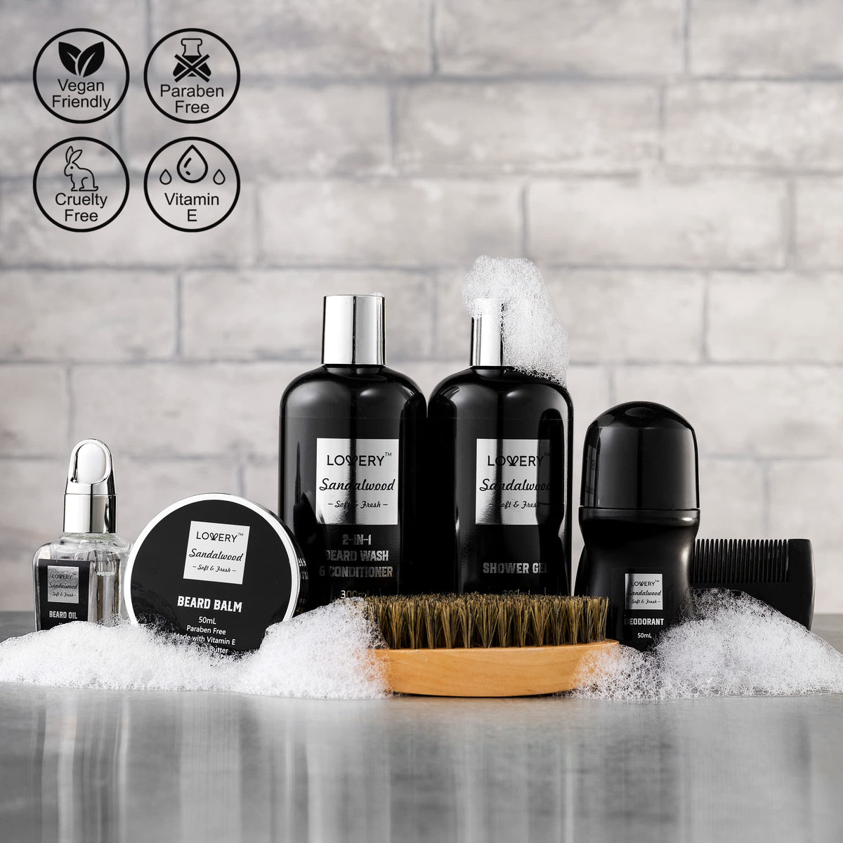 LOVERY Shower Gel and Bath Salts in the grooming kit
