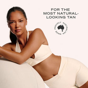 Loving Tan Deluxe Self Tanning Bronzing Mousse Ultra Dark applicator mitt