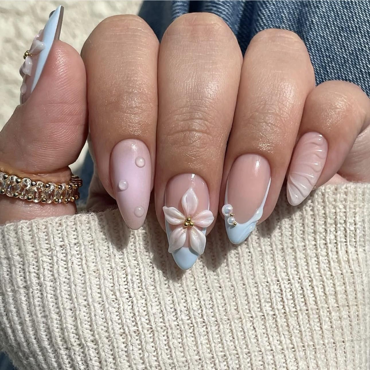 LPOODDNU Almond Press On Nails assorted sizes display