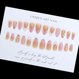 LPOODDNU Press On Nails displayed with nail file