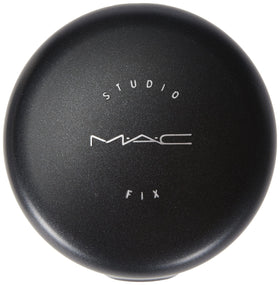MAC Studio Fix Powder Plus Foundation NC20 packaging