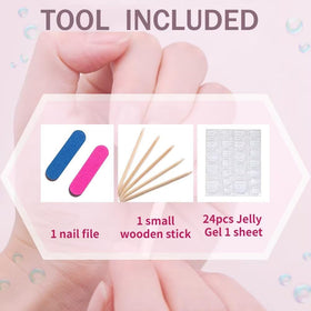MAGLFELL Press On Nails on a hand showing elegant design