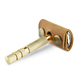 MAKYN Leather Razor Cover open with razor inside