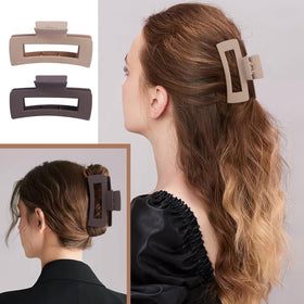 Mandydov Large Hair Claw Clip being used during yoga