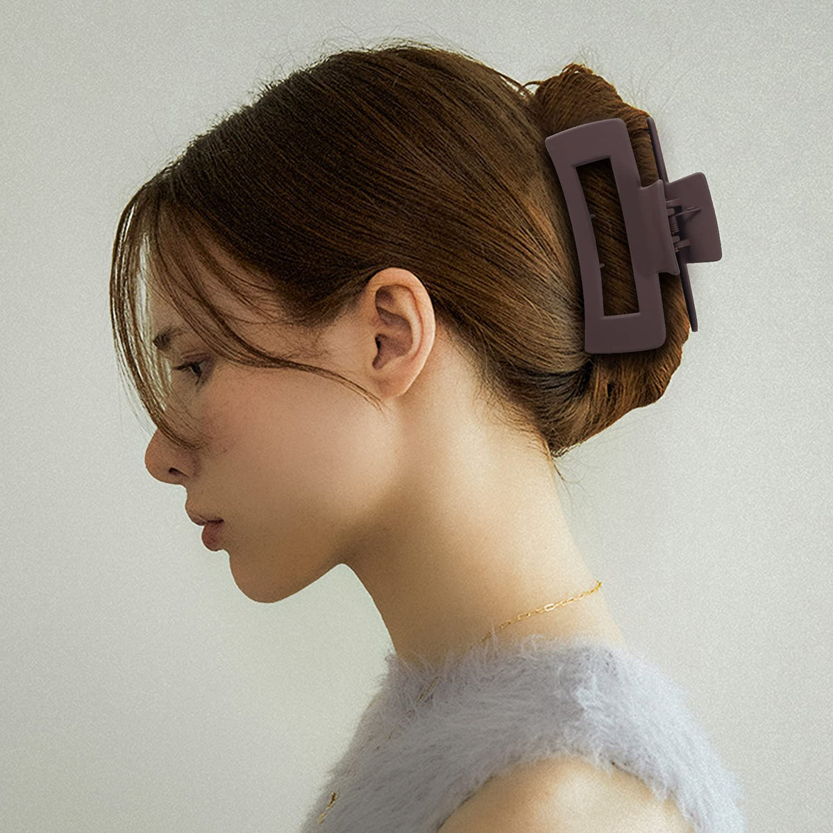 Mandydov Large Hair Claw Clips packaging display