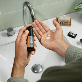 MANSCAPED The Chairman electric shaver packaging
