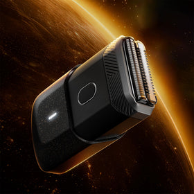 MANSCAPED The Handyman™ Compact Face Shaver packaging