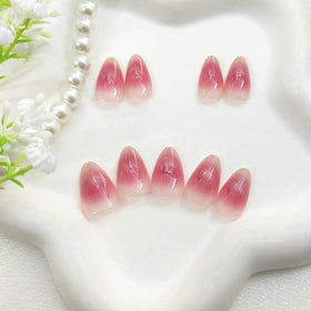 MAOTTIE Cat Eye Press On Nails packaging with accessories