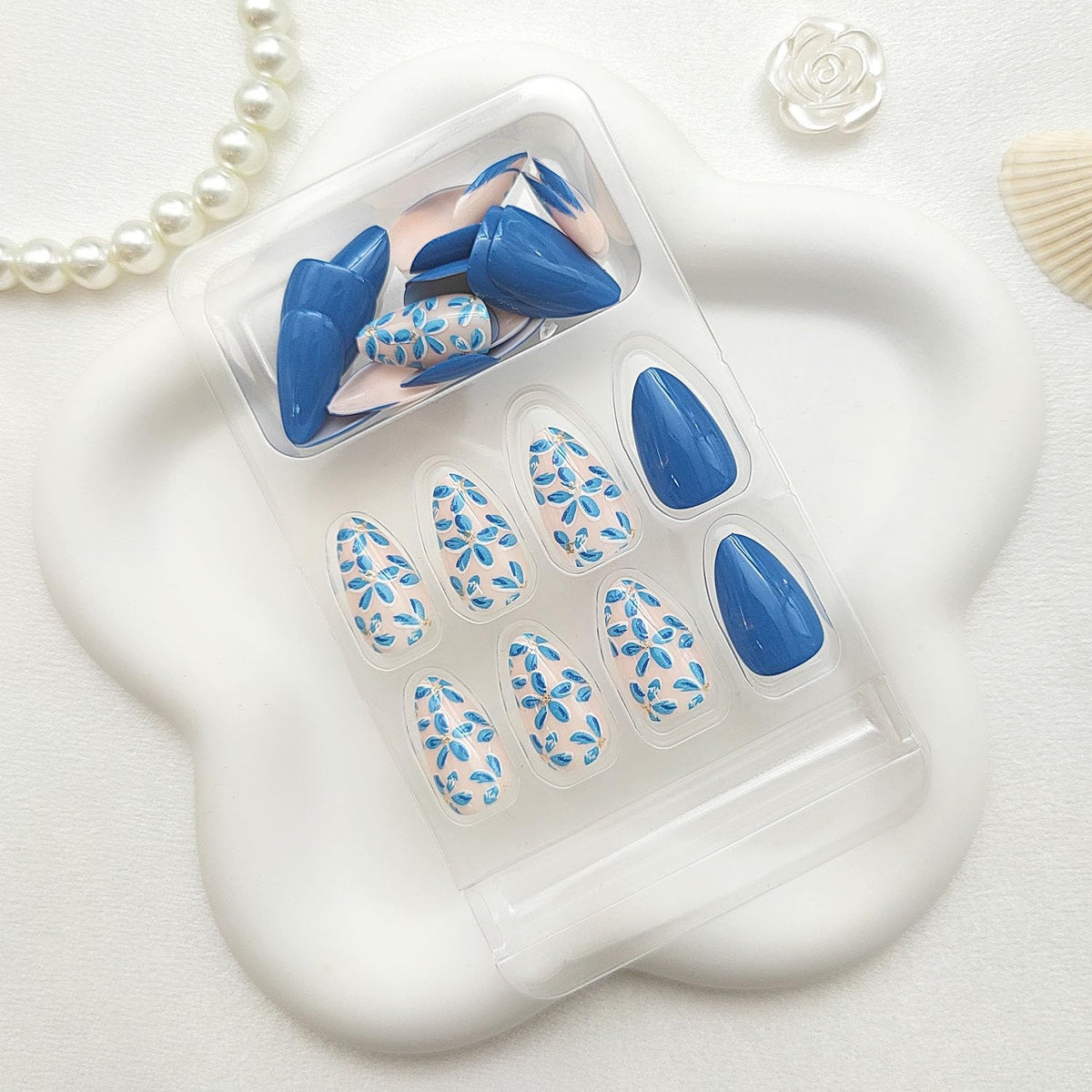 MAOTTIE Press On Nails Almond Blue mini nail file and wooden stick