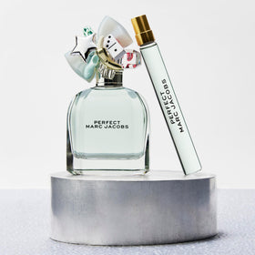 Marc Jacobs Perfect Eau de Toilette 3.3 fl oz lifestyle scene