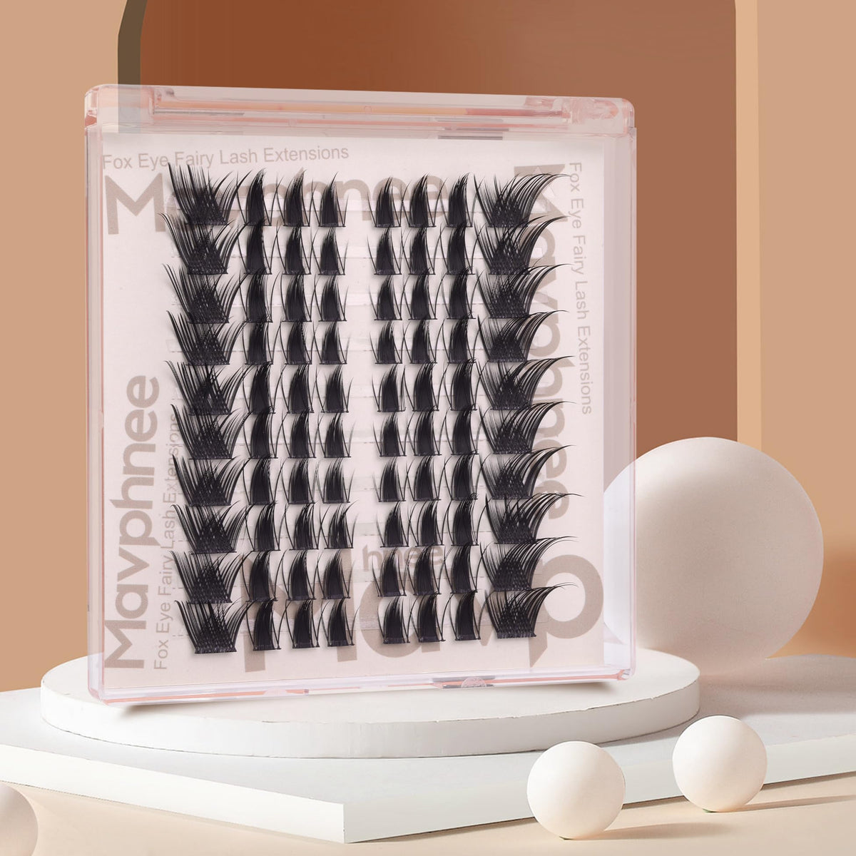 Mavphnee Fox Eye Lash Clusters side view of lash design