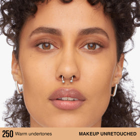 MAYBELLINE Super Stay Lumi-Matte Foundation 250 side view
