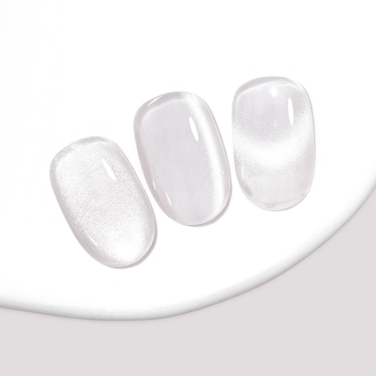 MAYCHAO Cat Eye Gel Nail Polish 15ML with LED lamp for curing