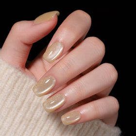 MAYCHAO Cat Eye Gel Nail Polish Champagne Gold bottle close-up