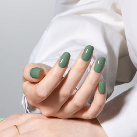 MAYCHAO gel nail polish bottle with cap
