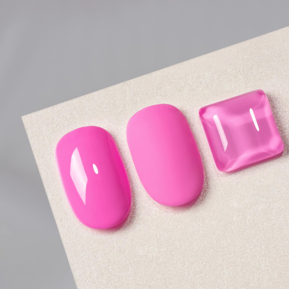 MAYCHAO Hot Pop Pink Gel Nail Polish 15ML packaging