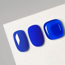 MAYCHAO Neon Blue Gel Nail Polish 15ML applied on nails