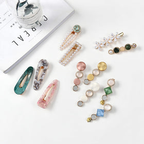 Mehayi hair clips in a gift box presentation
