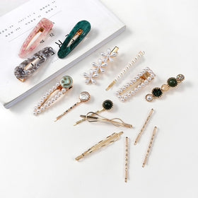 Mehayi hair clips worn in a hairstyle