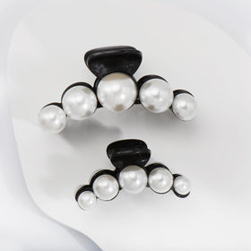 Mehayi large black pearl hair claw clip side view