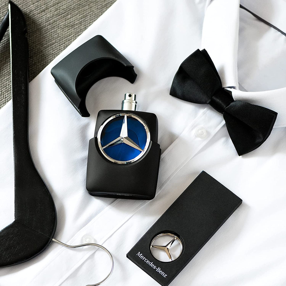 Mercedes Benz Man Eau De Toilette 1.7 oz lid detail