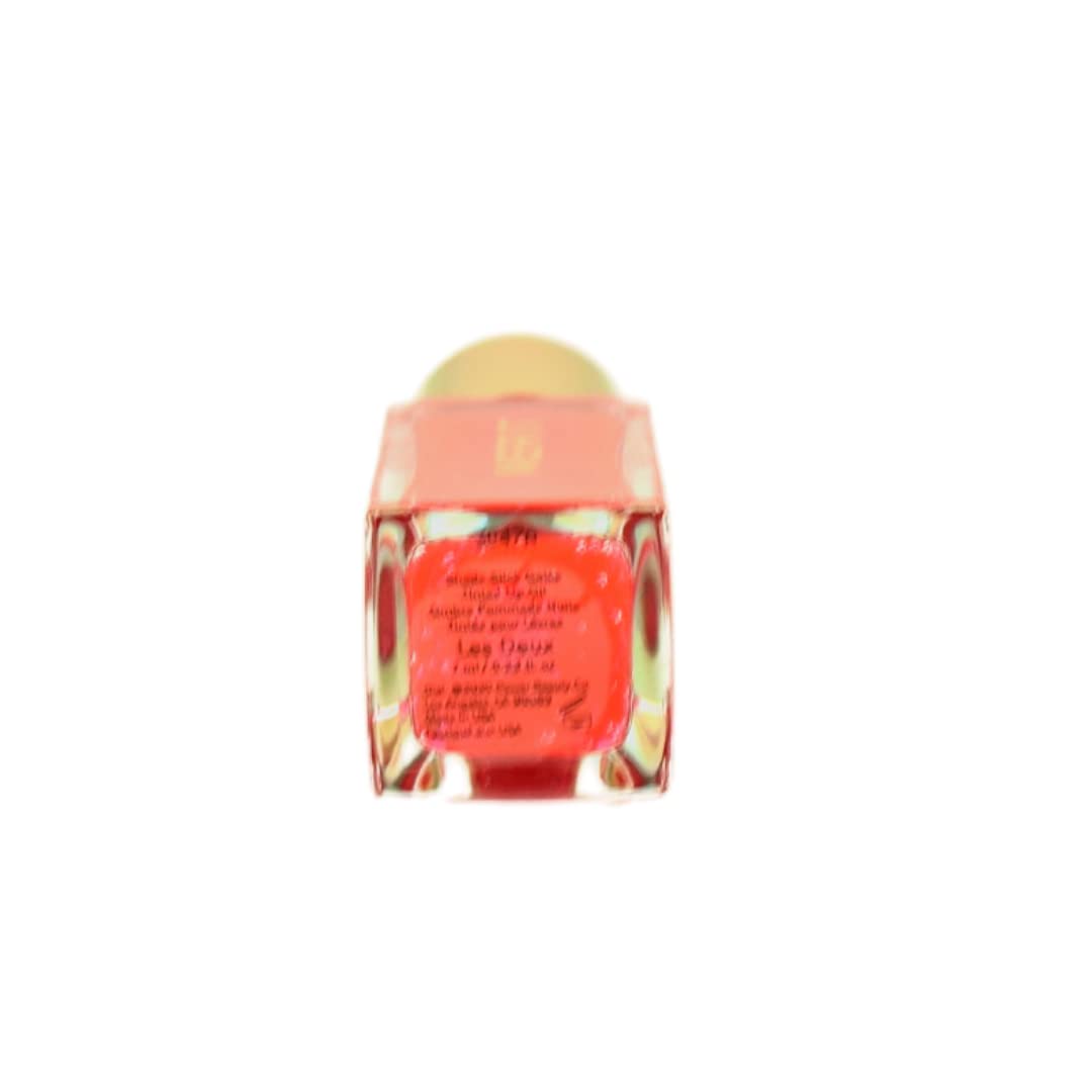 Merit Shade Slick Gelée Sheer Tinted Lip Oil Les Deux applicator