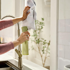 MIGHTY STRONG Continuous Spray Bottle for plant care