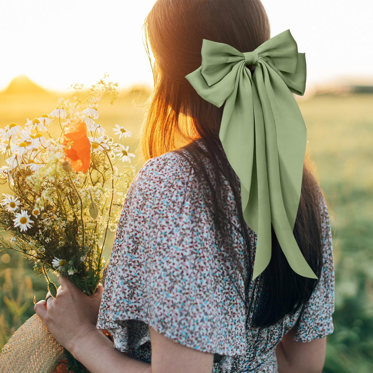 Mimorou oversized hair bows in a gift box