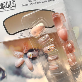 Mini nail file included in DZPGUONIZ press on nails package