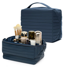Minoisome Travel Makeup Bag front view in black