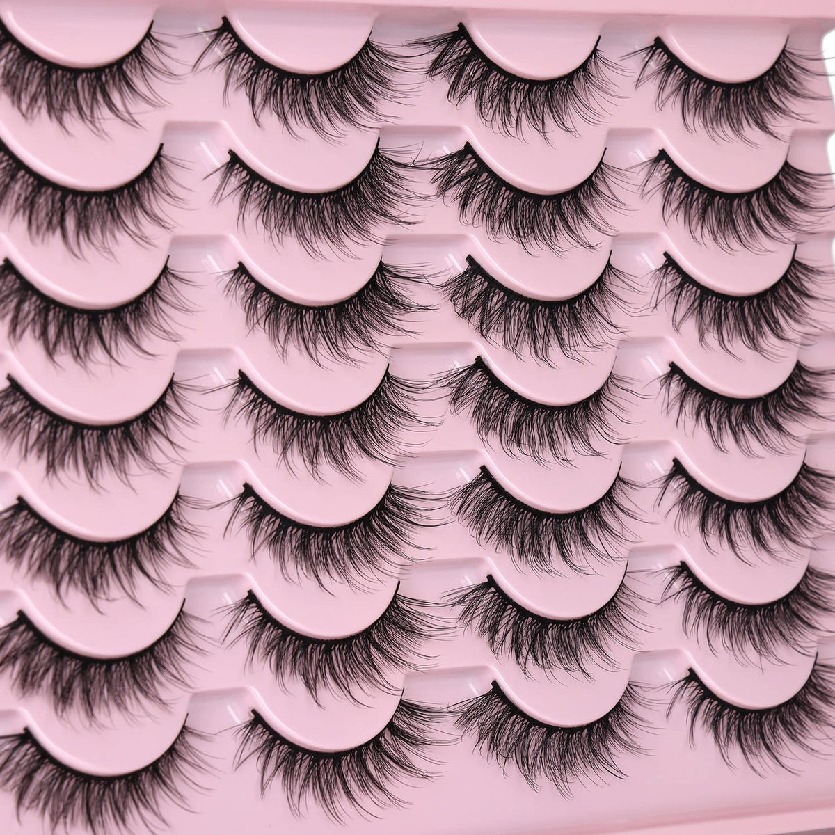 Model wearing Kiromiro Cat Eye False Eyelashes 14mm