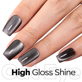modelones Black Cat Eye Gel Nail Polish 15ML application on nails