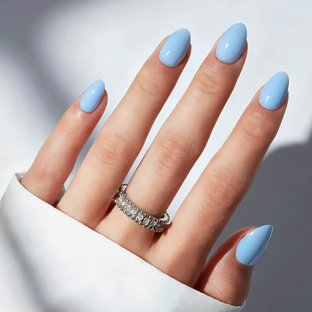 modelones Blue Short Press on Nails Kit front view with accessories