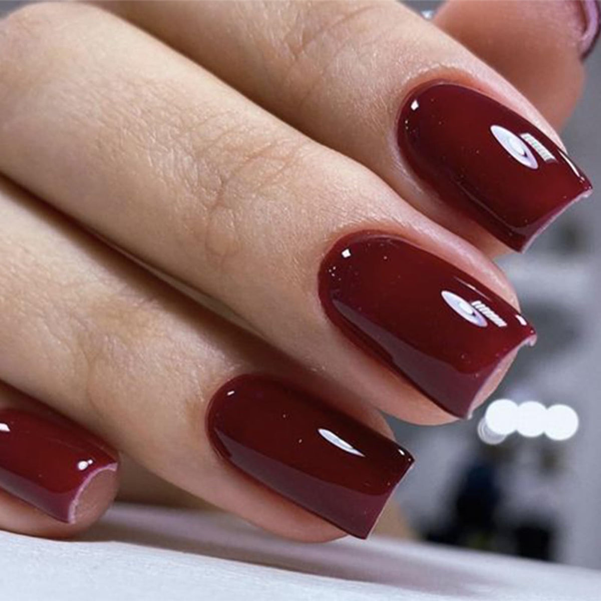 modelones Burgundy Press On Nails showing various sizes