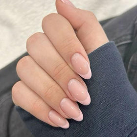 modelones French Tip Press on Nails Short pink oval nails front view