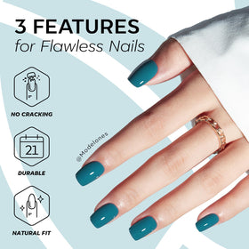 modelones Hazy Blue Press On Nails close-up of hazy blue colour