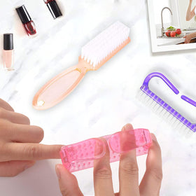 MODENGKONGJIAN Nail Cleaning Brushes in a travel bag