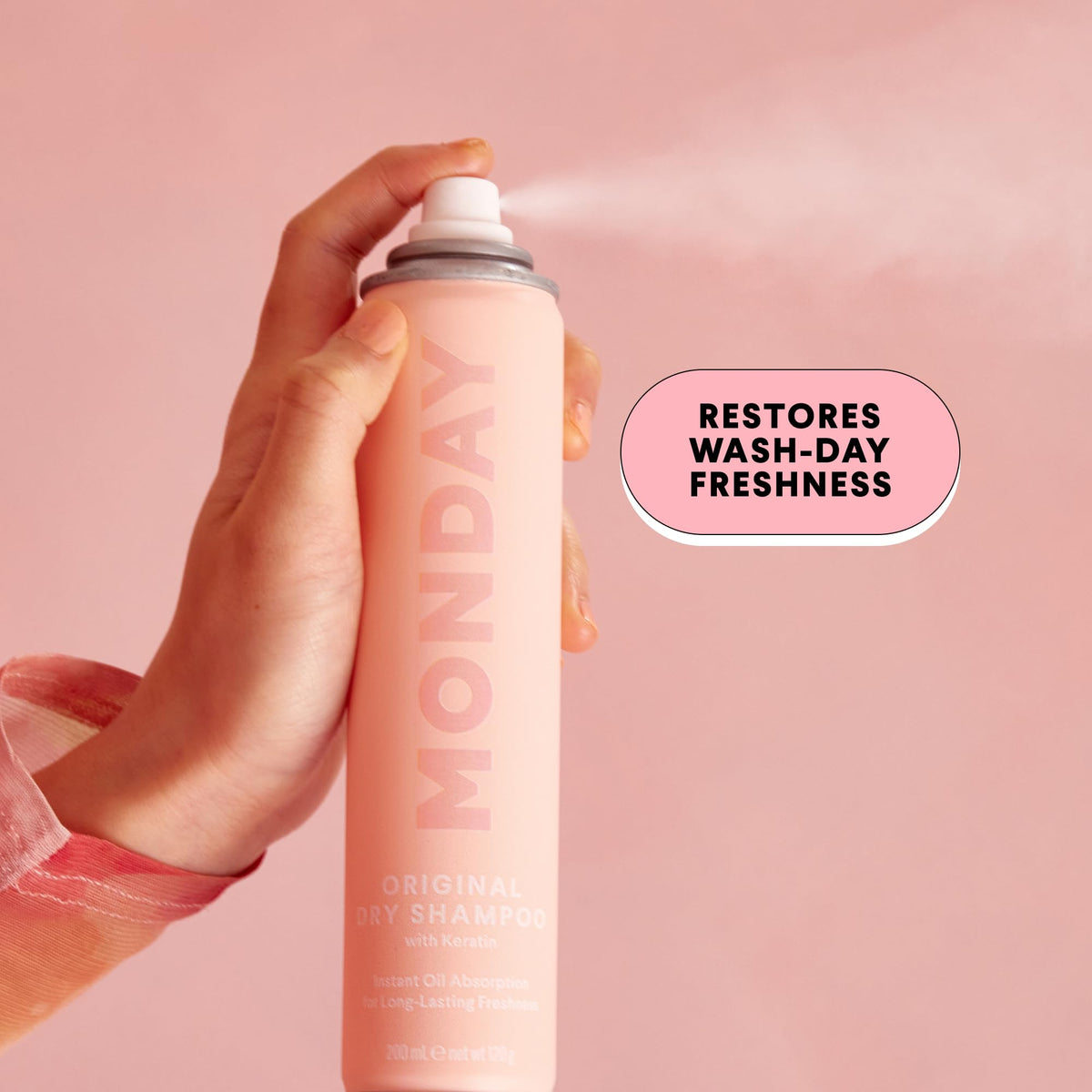 MONDAY HAIRCARE Original Dry Shampoo 200 mL lifestyle scene