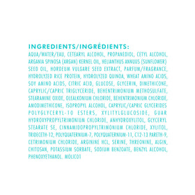 Moroccanoil Leave-In Conditioner application on hair