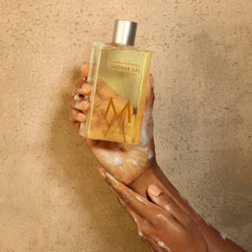 Moroccanoil Shower Gel Ambiance de Plage with tropical flowers