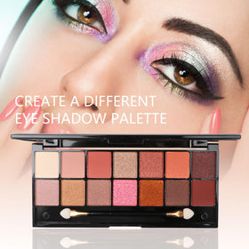MTDXILTAI Lip Gloss and Eyeliner close-up