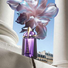Mugler Alien shower gel 1.6 Oz bottle
