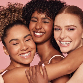 MYSTER ROSEY Mini Eyeshadow Palette lifestyle shot in makeup bag