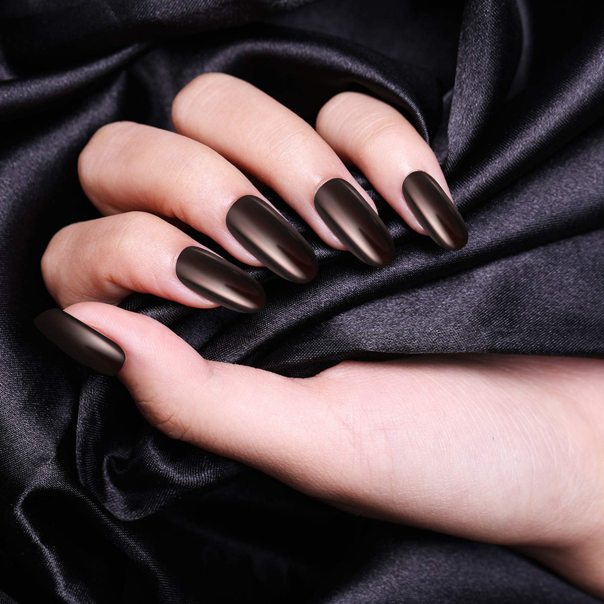 Nail art design using Artdone chrome powders