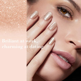 Nail brush and file from the AZUREBEAUTY dip nails starter kit