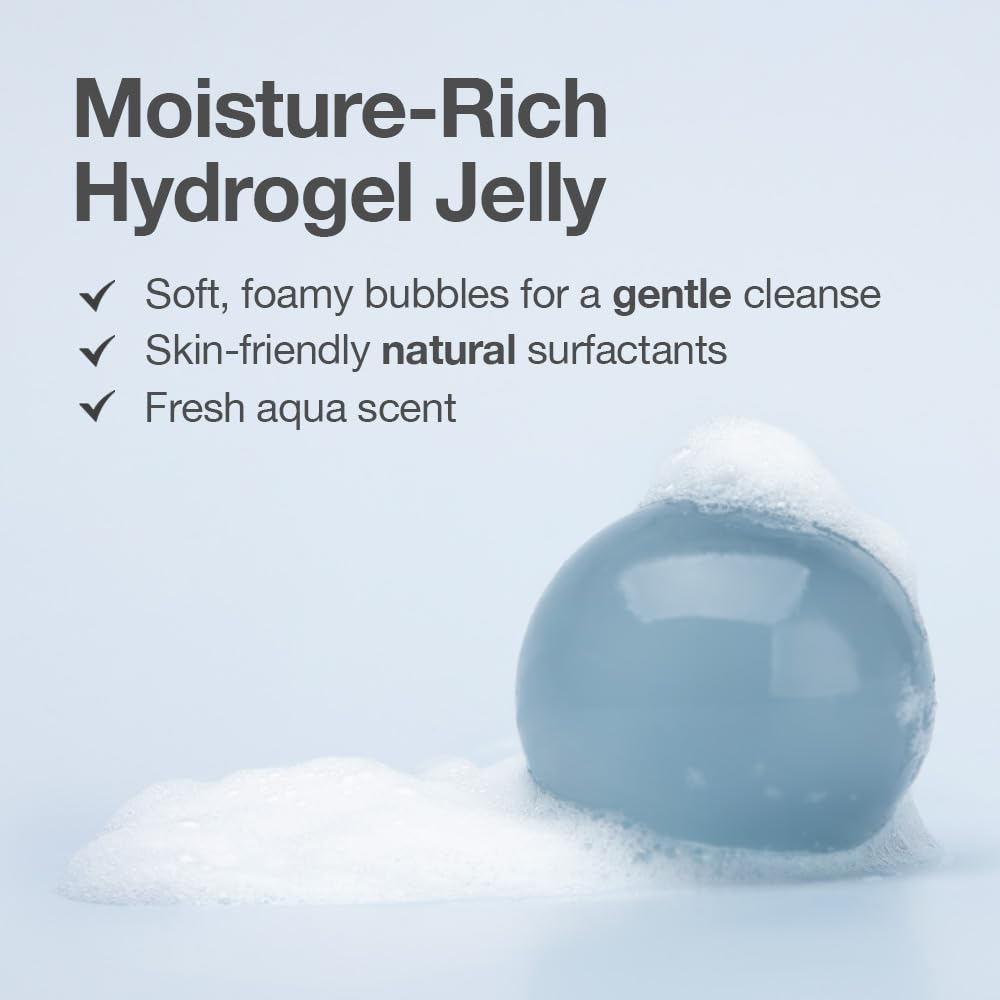 Naisture Be Bare Jelly Ball Cleanser texture on hand