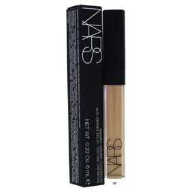 NARS Radiant Creamy Concealer 2.6 Cafe Con Leche applicator close-up