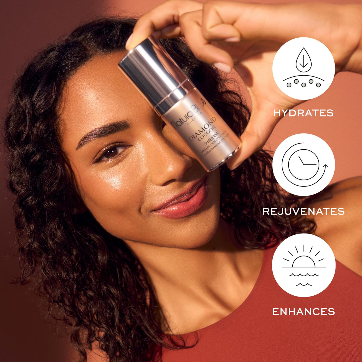 Natura Bissé Diamond Cocoon Sheer Eye Tinted Cream texture close-up