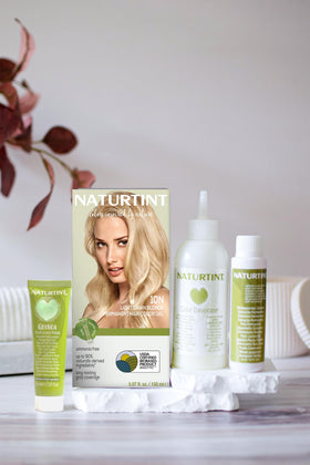 Naturtint 10N Light Dawn Blonde application process with model