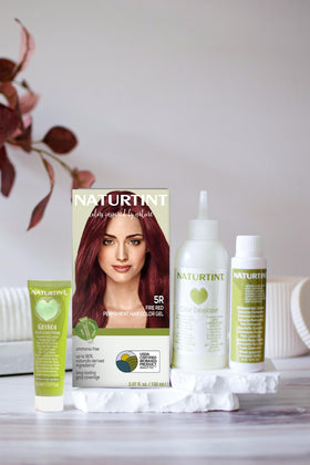 Naturtint 5R Fire Red hair colour application scene